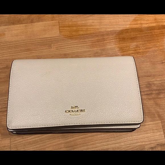 Coach Purse - Picture 3 of 6